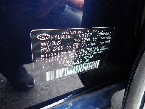 Used 2023 Genesis G80 2.5T image 21