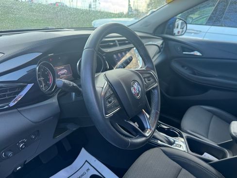 Certified 2023 Buick Encore GX Select FWD image 22