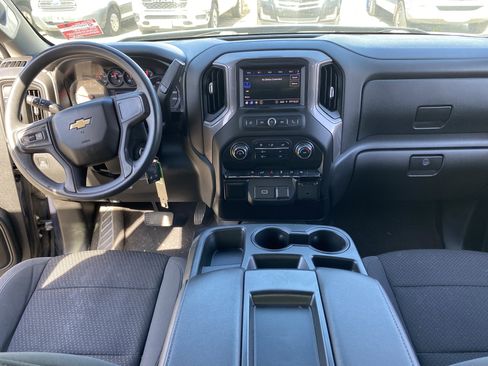Used 2020 Chevrolet Silverado 1500 Custom w/ Custom Value Package image 20