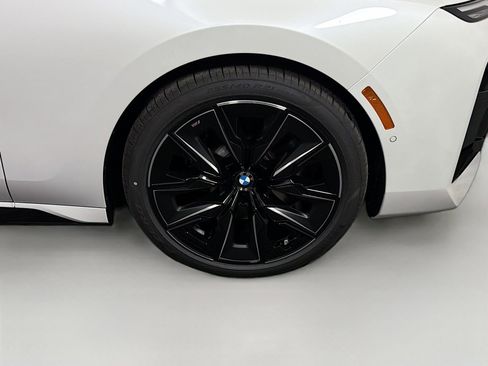 New 2026 BMW 740i xDrive AWD/4WD image 35