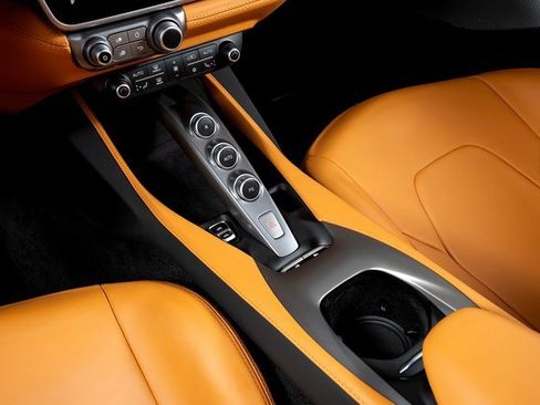 Used 2019 Ferrari Portofino image 30