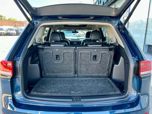 Used 2021 Volkswagen Atlas SE w/ Panoramic Sunroof Package FWD image 8