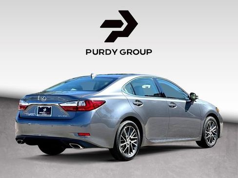 Used 2016 Lexus ES 350 w/ Luxury Package w/Wood Trim image 8