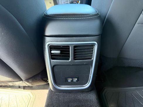 Used 2022 Dodge Charger SXT image 27