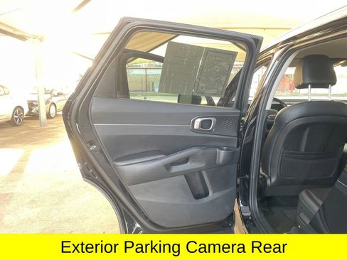 Used 2024 Kia Sorento S FWD image 40
