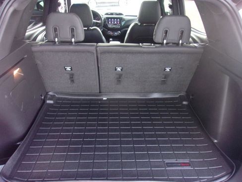 Used 2023 Chevrolet TrailBlazer RS w/ Sun and Liftgate Package image 6