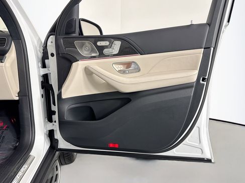 New 2026 Mercedes-Benz GLS 63 AMG 4MATIC image 24