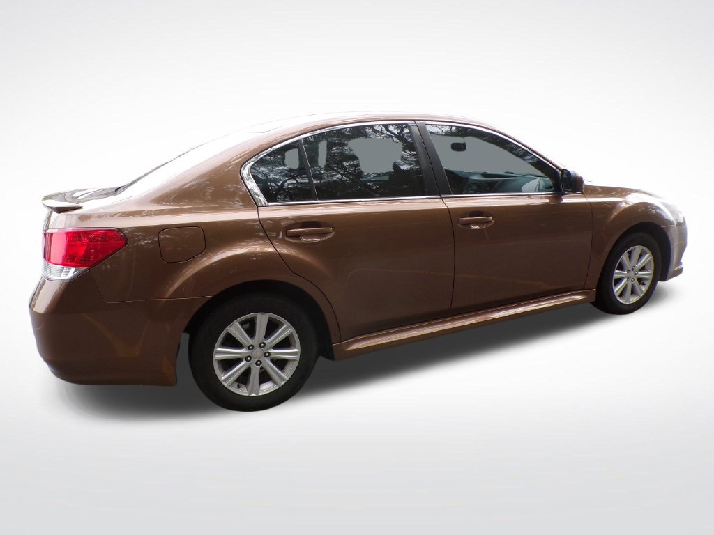 Used 2012 Subaru Legacy 2.5i Premium w/ All-Weather Pkg AWD/4WD image 8