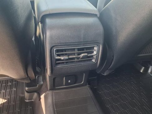 Used 2020 Lincoln Corsair FWD w/ Equipment Group 101A image 15