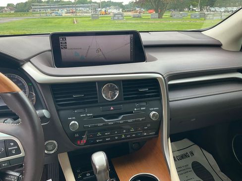 Used 2018 Lexus RX 350 FWD w/ Premium Package image 19