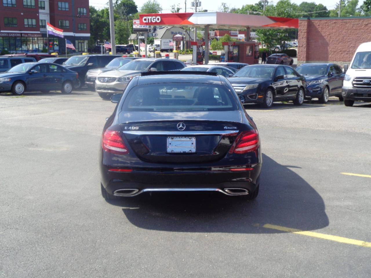 Used 2018 Mercedes-Benz E 400 4MATIC Sedan w/ Premium 1 Package image 14