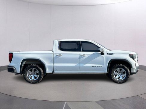 Used 2023 GMC Sierra 1500 SLE AWD/4WD image 7