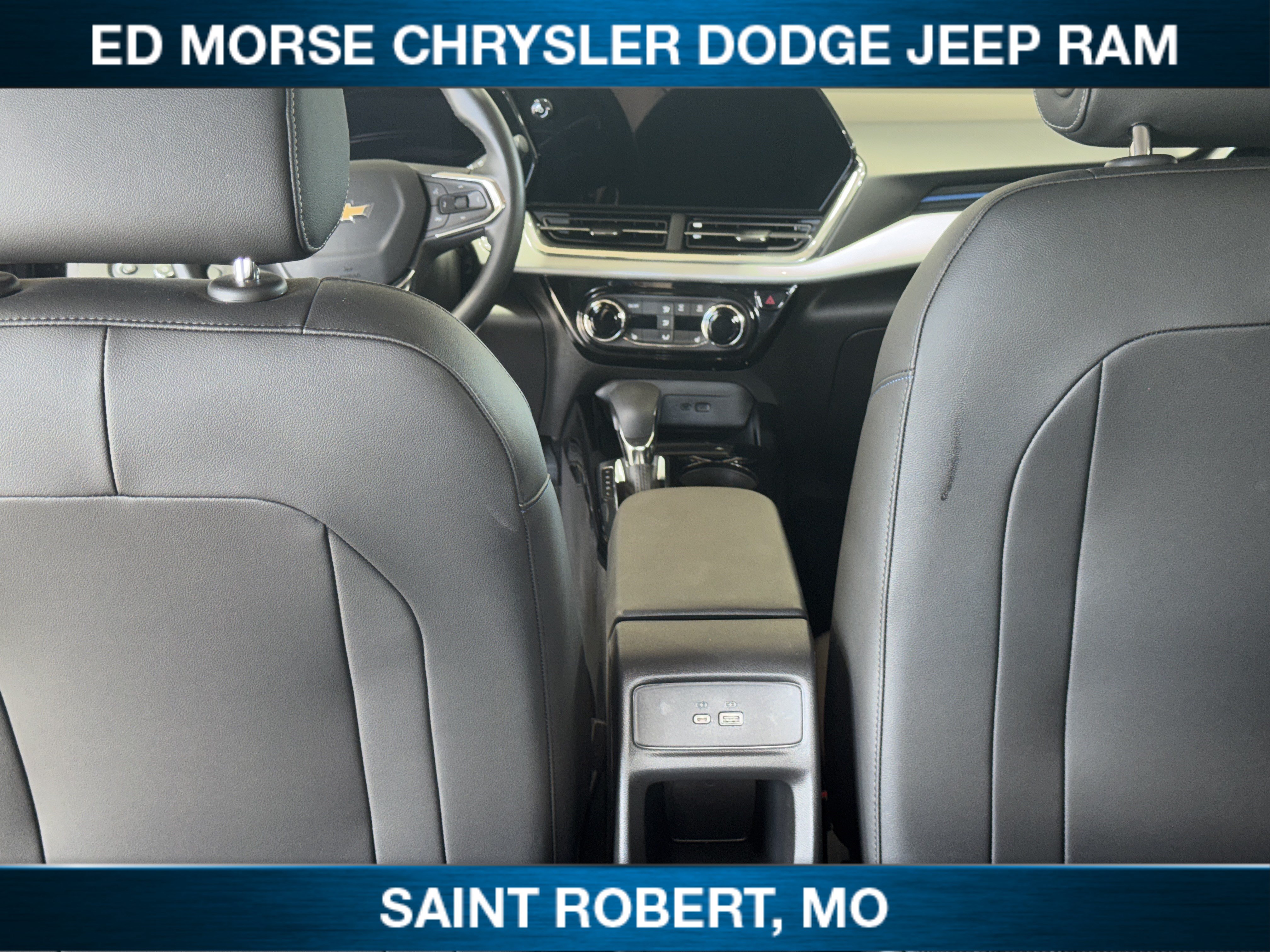 Used 2025 Chevrolet Trax LT w/ Driver Confidence Package FWD image 31