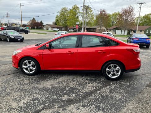 Used 2014 Ford Focus SE FWD image 6