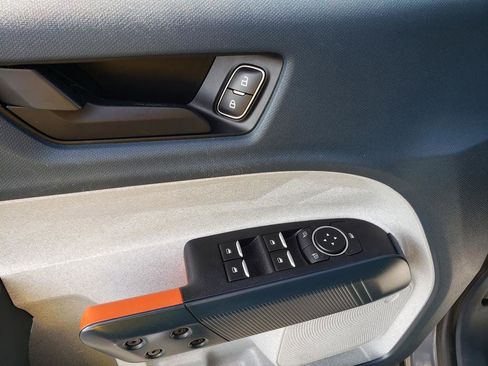 Used 2022 Ford Maverick XLT image 29