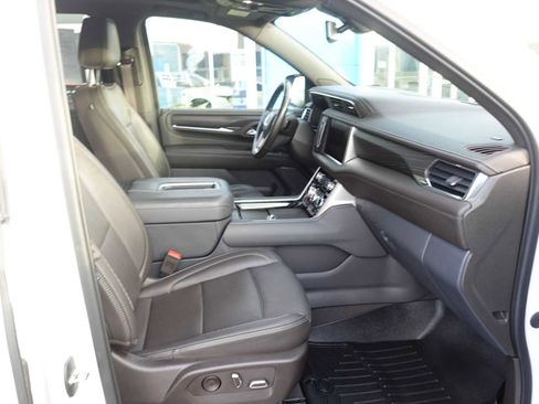 Used 2022 GMC Yukon Denali w/ Max Trailering Package AWD/4WD image 32