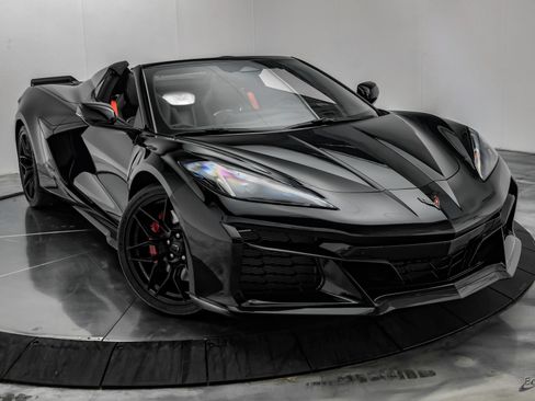Used 2026 Chevrolet Corvette Z06 RWD image 31