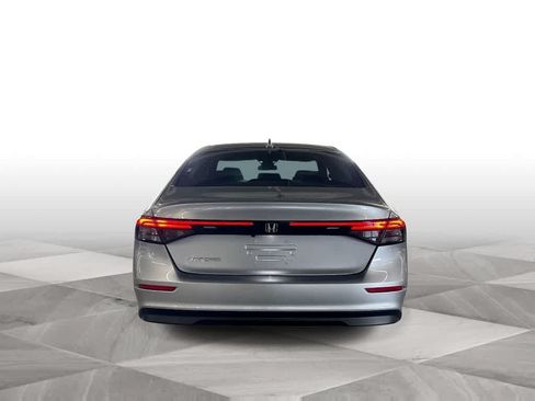 Used 2025 Honda Accord LX image 7