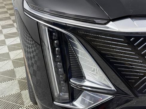 Certified 2024 Cadillac Lyriq Luxury RWD image 14