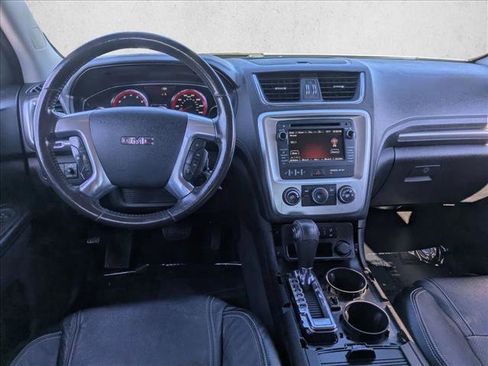 Used 2014 GMC Acadia SLE image 14