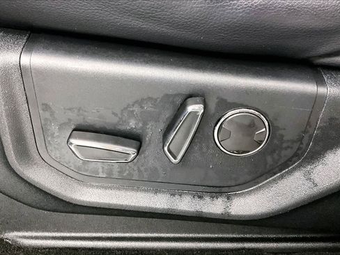 Used 2019 Ford Expedition XLT w/ Equipment Group 202A image 35