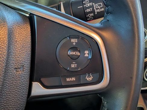 Used 2017 Honda CR-V Touring image 26