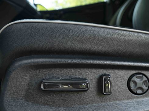 Used 2025 Honda Odyssey Elite image 43
