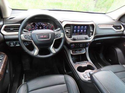 Certified 2023 GMC Acadia Denali w/ Black Diamond Edition
