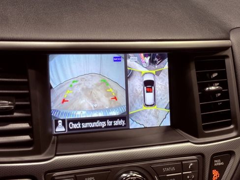 Certified 2020 Nissan Pathfinder SL w/ Cargo Package image 15