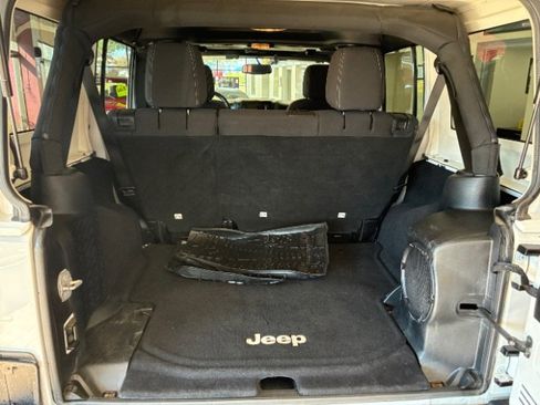 Used 2014 Jeep Wrangler Unlimited Sahara w/ Connectivity Group image 14