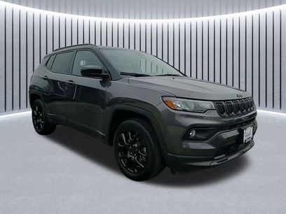 Used 2023 Jeep Compass Altitude w/ Convenience Group