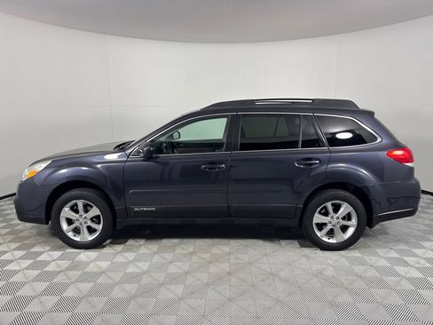 Used 2013 Subaru Outback 2.5i Limited w/ Moonroof Pkg image 8