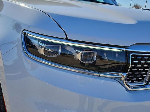 Used 2023 Jeep Grand Wagoneer L 4WD image 6