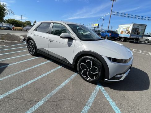 Certified 2024 Hyundai Ioniq 5 SEL RWD image 7