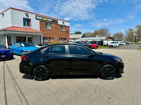 Used 2018 Kia Rio S image 5