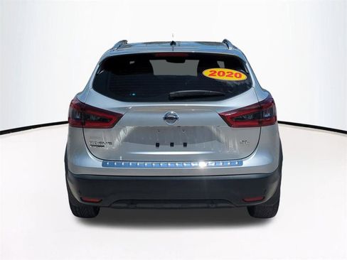 Used 2020 Nissan Rogue Sport SL w/ Premium Package FWD image 6