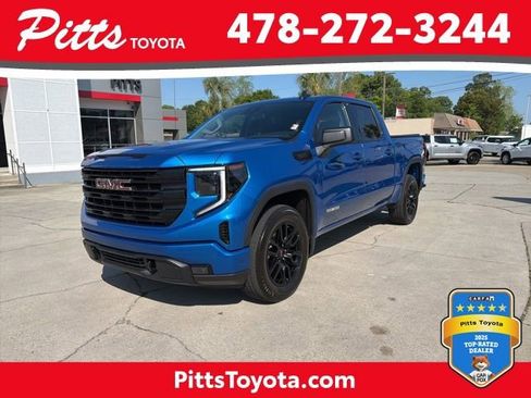 Used 2023 GMC Sierra 1500 Elevation AWD/4WD image 1