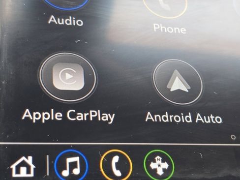 Used 2023 Chevrolet Equinox LT image 4