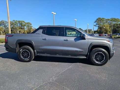 New 2026 Chevrolet Silverado EV Trail Boss image 3