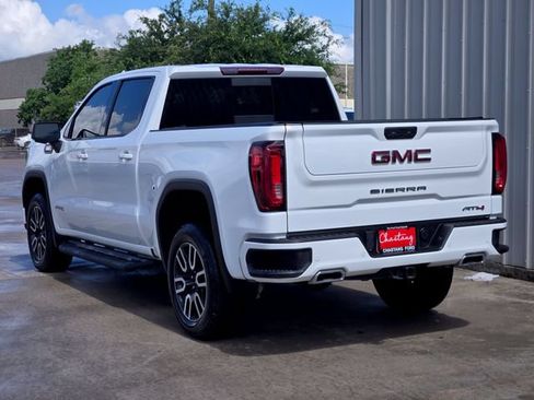 Used 2023 GMC Sierra 1500 AT4 w/ AT4 Premium Package AWD/4WD image 7