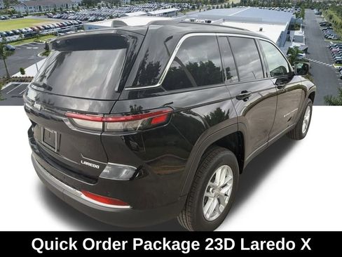 New 2025 Jeep Grand Cherokee Laredo X image 4