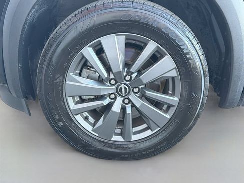 Used 2023 Nissan Pathfinder SV AWD/4WD image 31