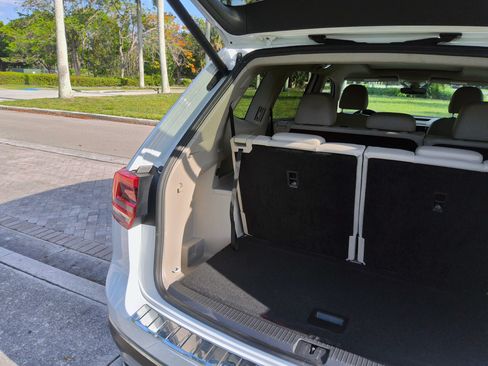 Used 2019 Volkswagen Atlas SEL Premium AWD/4WD image 56