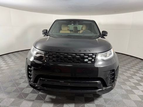 Certified 2025 Land Rover Discovery Dynamic SE image 10