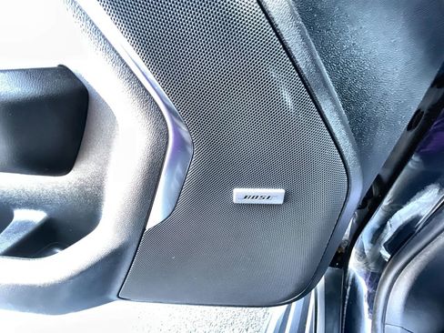 Used 2022 Chevrolet Suburban LT image 24