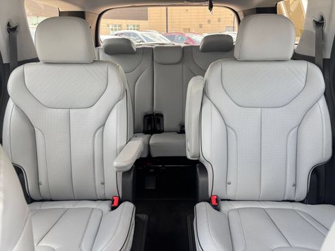 Used 2025 Hyundai Palisade SEL AWD/4WD image 42
