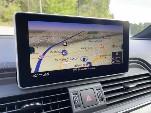 Used 2018 Audi Q5 Prestige w/ Prestige Package image 30