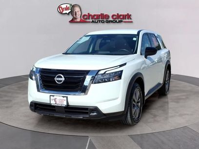 Used 2023 Nissan Pathfinder S