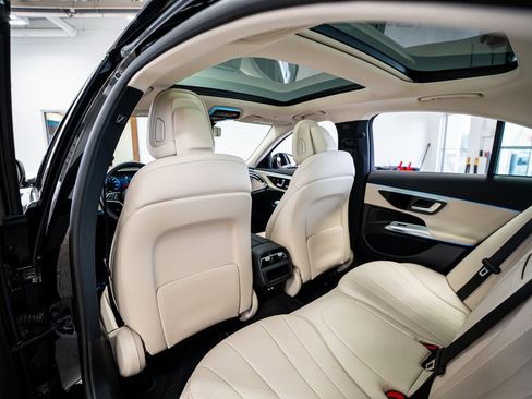 Used 2025 Mercedes-Benz E 350 E 350 w/ Winter Package image 51