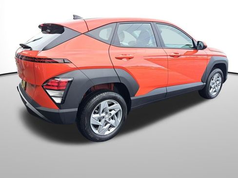 New 2026 Hyundai Kona SE image 6